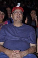 Vivek Vaswani at Shiamak Dawar_s Show in St Andrews, Mumbai on 20th Dec 2012 (41).JPG